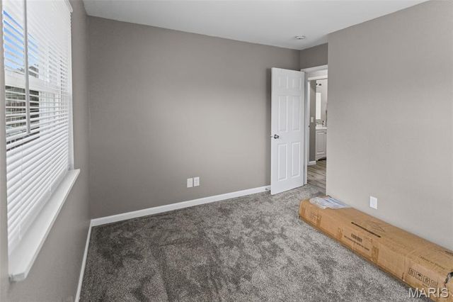 5916 Dogwood Lane, Godfrey, IL 62035