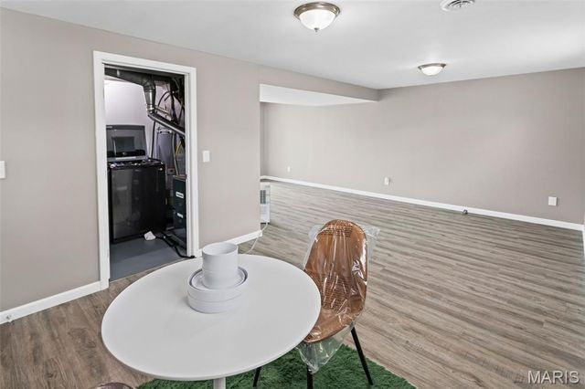 5916 Dogwood Lane, Godfrey, IL 62035