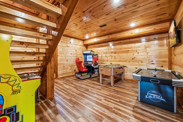 1440 Eagle Cloud Way, Sevierville, TN 37862