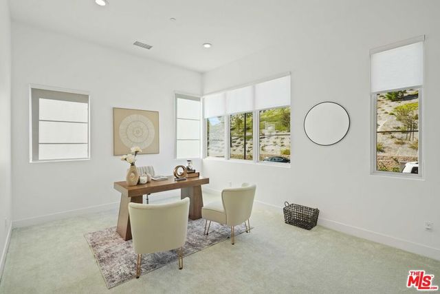 11818 N Hillsborough Lane, Porter Ranch, CA 91326