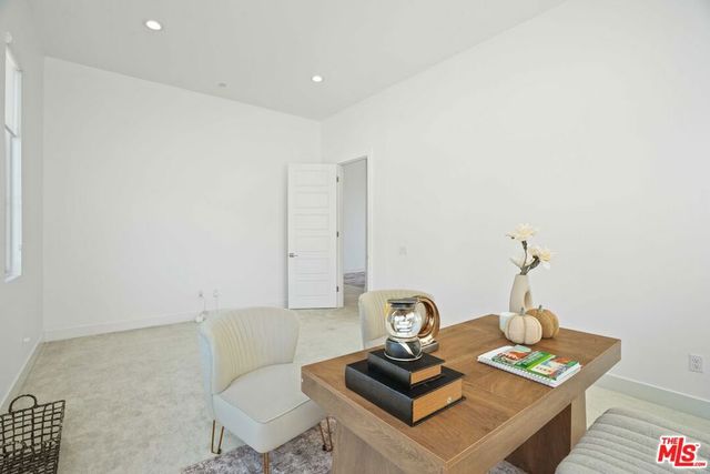 11818 N Hillsborough Lane, Porter Ranch, CA 91326