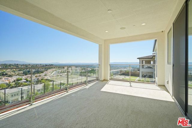 11818 N Hillsborough Lane, Porter Ranch, CA 91326