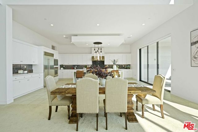 11818 N Hillsborough Lane, Porter Ranch, CA 91326