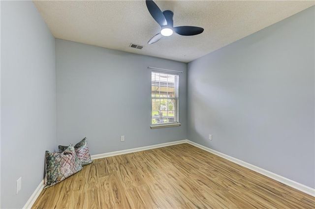 5072 Vail NW Drive, Acworth, GA 30101