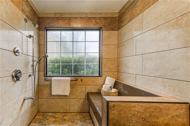 5072 Vail NW Drive, Acworth, GA 30101