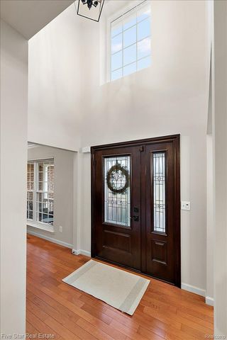 1369 Catherines Way, Genoa Township, MI 48843