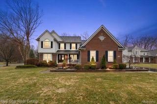 1369 Catherines Way, Genoa Township, MI 48843