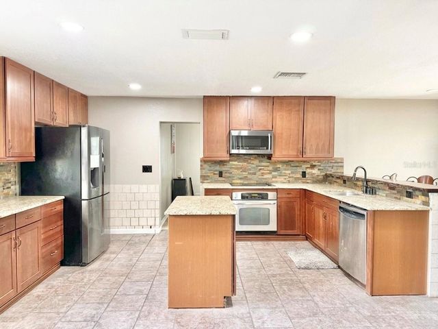 5846 WYOMING AVENUE, New Port Richey, FL 34652