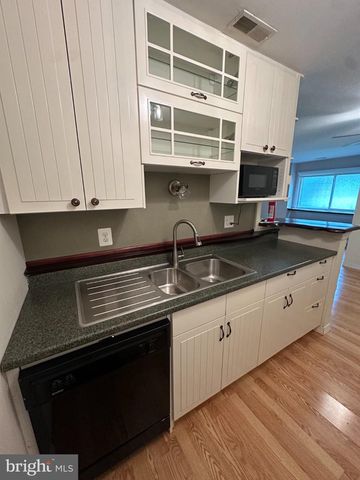 1106 BRITTON PL, Voorhees, NJ 08043