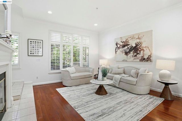 441 Camille Cir 12, San Jose, CA 95134