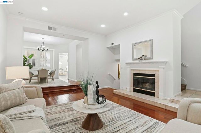 441 Camille Cir 12, San Jose, CA 95134