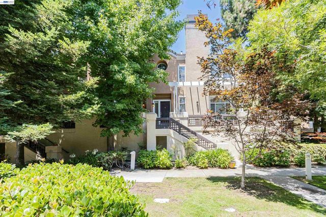 441 Camille Cir 12, San Jose, CA 95134