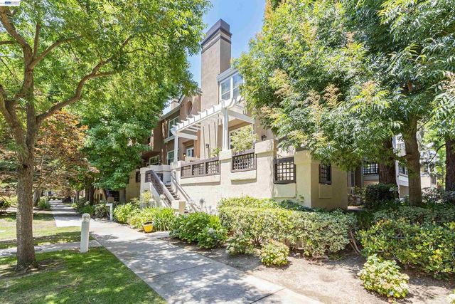441 Camille Cir 12, San Jose, CA 95134