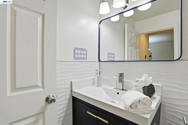 441 Camille Cir 12, San Jose, CA 95134