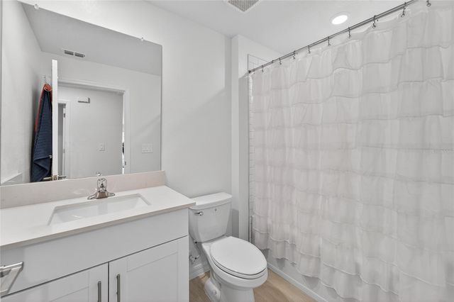 17512 SHIREWOOD WAY, Land O Lakes, FL 34638