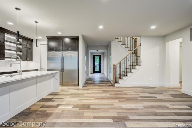 812 Irving Avenue, Royal Oak, MI 48067