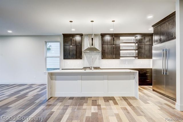 812 Irving Avenue, Royal Oak, MI 48067