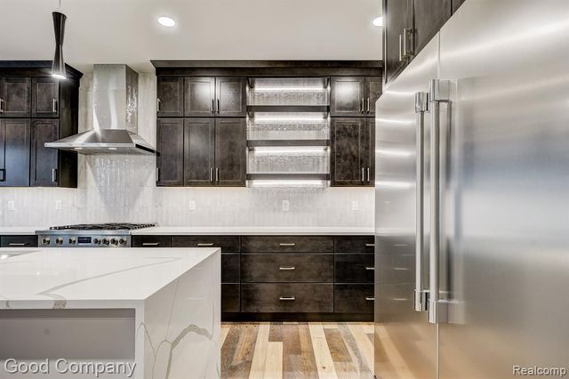 812 Irving Avenue, Royal Oak, MI 48067