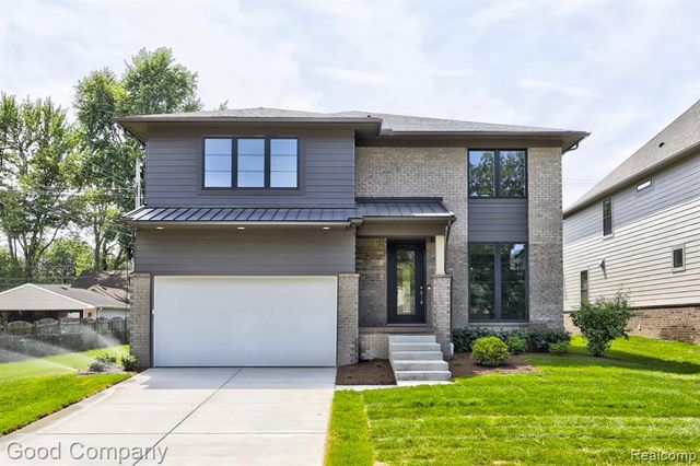 812 Irving Avenue, Royal Oak, MI 48067