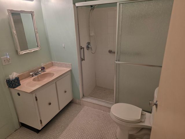 8590 CHEVY CHASE Drive 130, Boca Raton, FL 33433