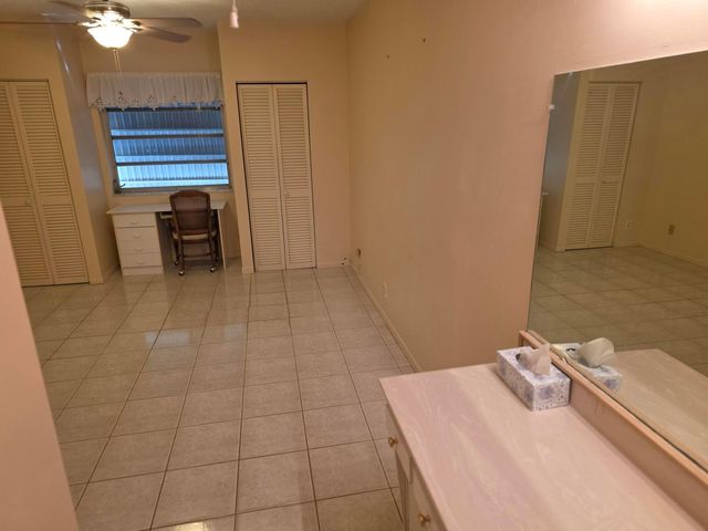 8590 CHEVY CHASE Drive 130, Boca Raton, FL 33433