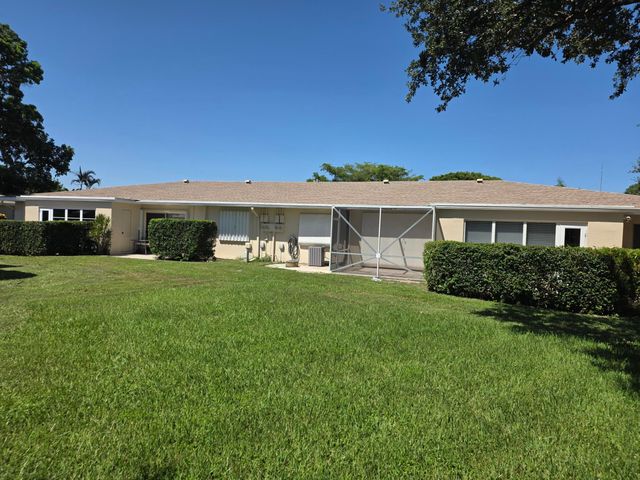 8590 CHEVY CHASE Drive 130, Boca Raton, FL 33433