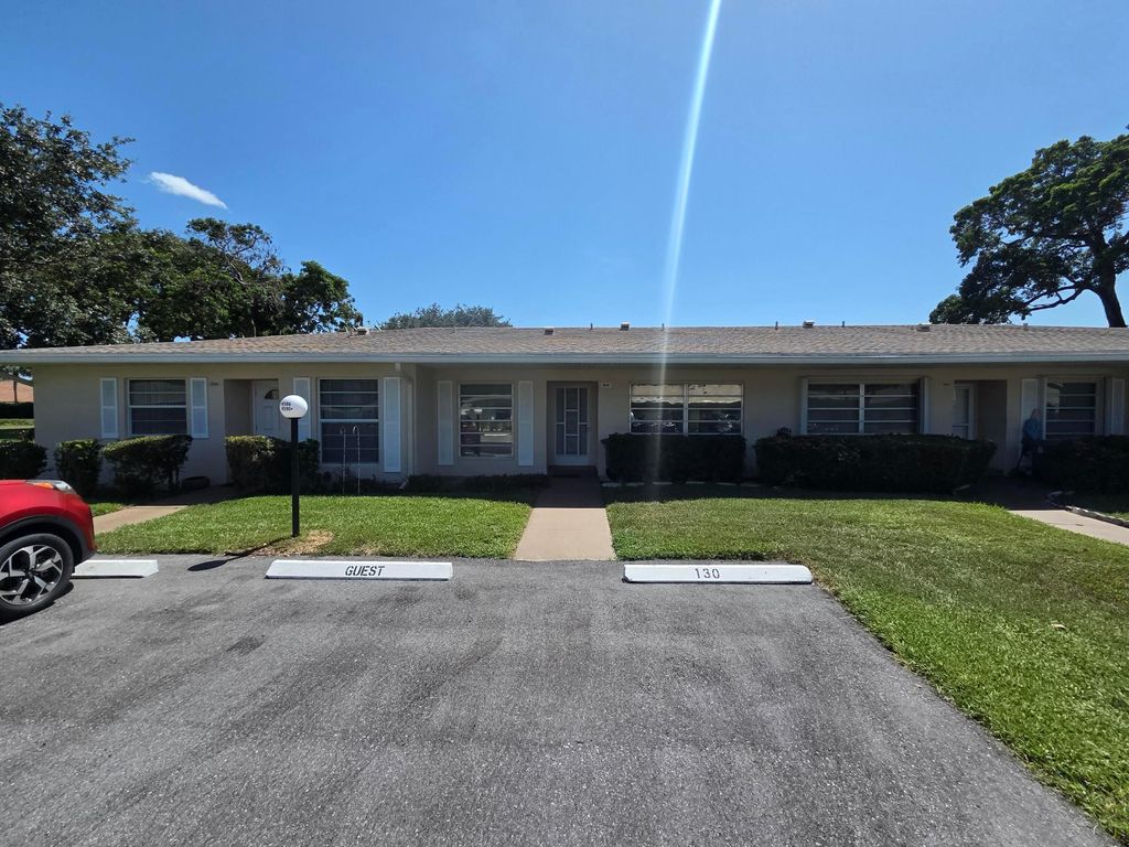 8590 CHEVY CHASE Drive 130, Boca Raton, FL 33433