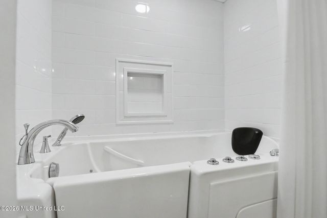 4710 Kendall Avenue, Gulfport, MS 39507