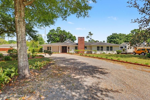 4710 Kendall Avenue, Gulfport, MS 39507