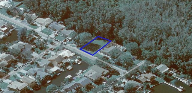 10 FRESHWATER DRIVE, Palm Harbor, FL 34684
