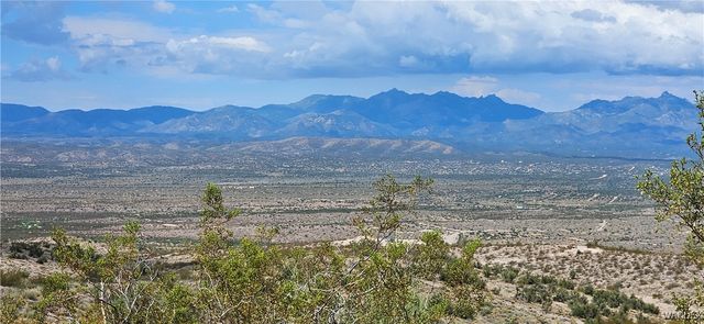 13995 E Knight Creek Road, Kingman, AZ 86401