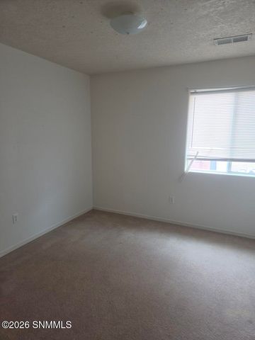 2114 Windsor Place, Las Cruces, NM 88005