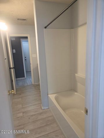 2114 Windsor Place, Las Cruces, NM 88005