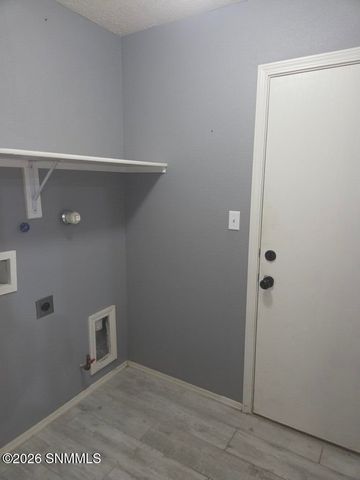 2114 Windsor Place, Las Cruces, NM 88005