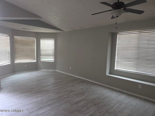 2114 Windsor Place, Las Cruces, NM 88005
