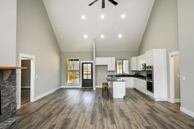 531 Horns Creek Road, Old Fort, TN 37362