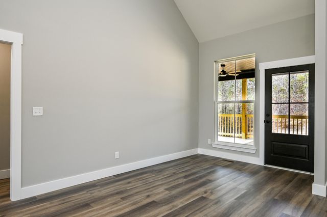 531 Horns Creek Road, Old Fort, TN 37362