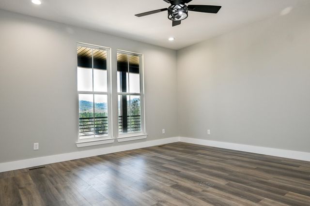 531 Horns Creek Road, Old Fort, TN 37362