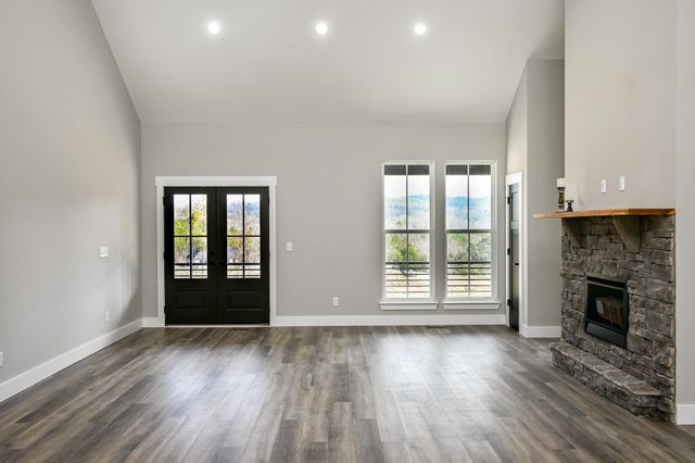 531 Horns Creek Road, Old Fort, TN 37362