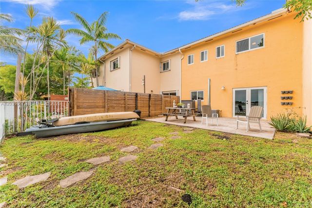 13257 SW 142nd Ter, Miami, FL 33186