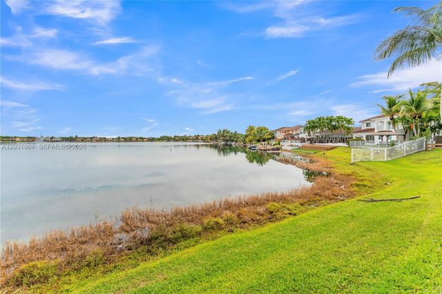 13257 SW 142nd Ter, Miami, FL 33186