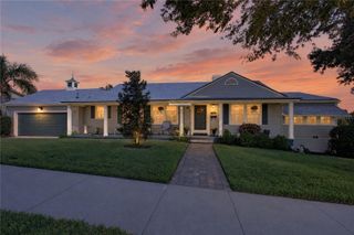 555 AMBASSADOR AVENUE, Eustis, FL 32726