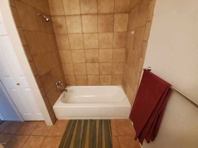 2121 N Columbus Boulevard, Tucson, AZ 85712