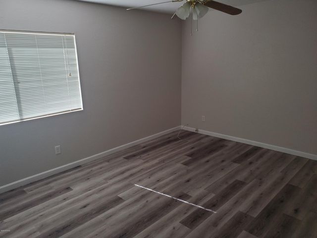 2121 N Columbus Boulevard, Tucson, AZ 85712