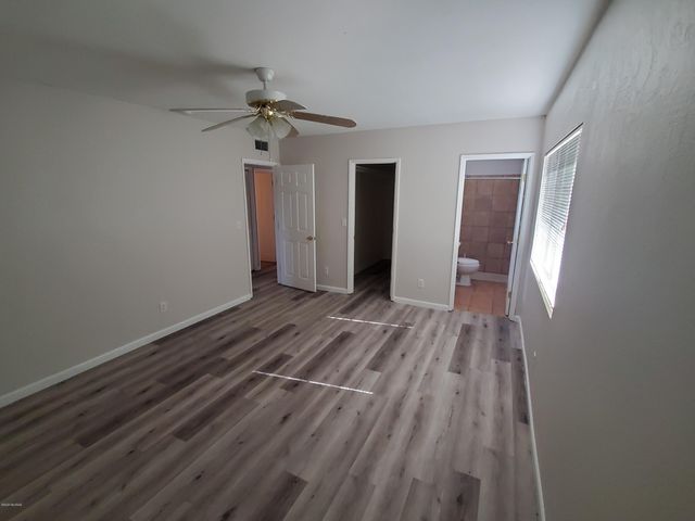 2121 N Columbus Boulevard, Tucson, AZ 85712