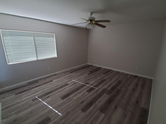 2121 N Columbus Boulevard, Tucson, AZ 85712