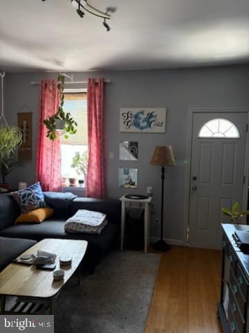 351 W MASTER ST, Philadelphia, PA 19122