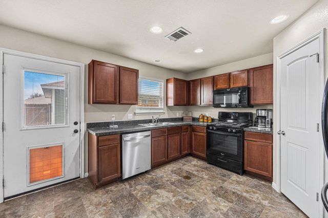 4520 Graceful LN 489, Austin, TX 78725