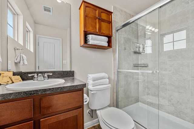 4520 Graceful LN 489, Austin, TX 78725