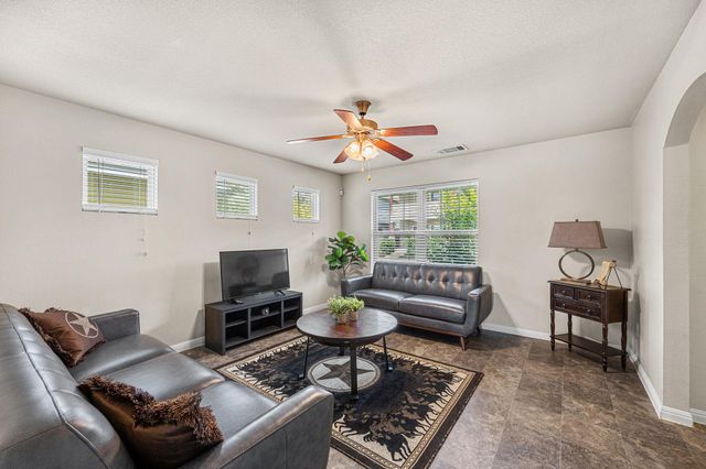 4520 Graceful LN 489, Austin, TX 78725